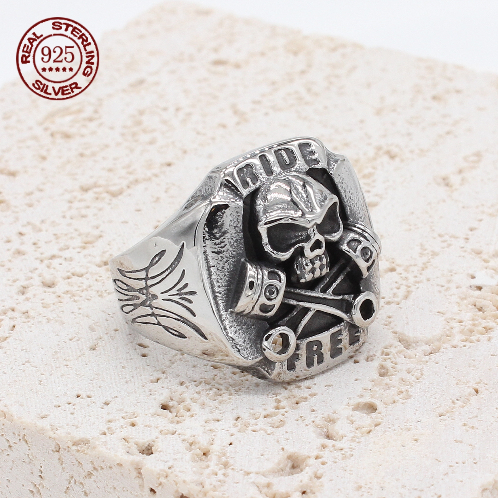 Street Fashion Rings - Personality Retro Punk Skull Motorcycle Riding