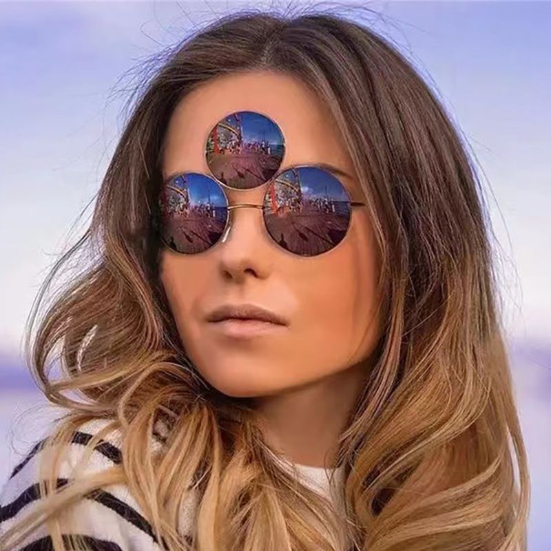 Retro Fashion Trend Three Eyed – Street Fashion Photography recenzja i cena