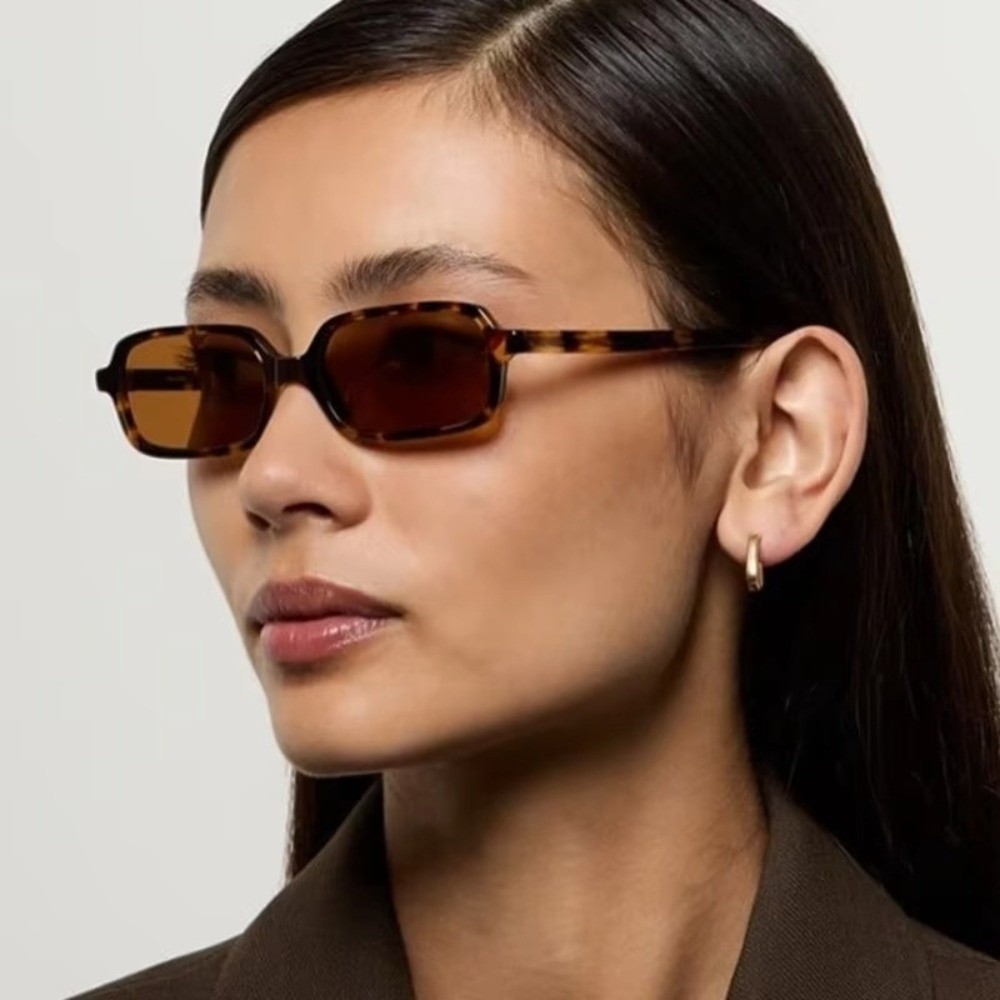 Fashion Anti UV Square Frame S – Street Fashion Photography recenzja i cena